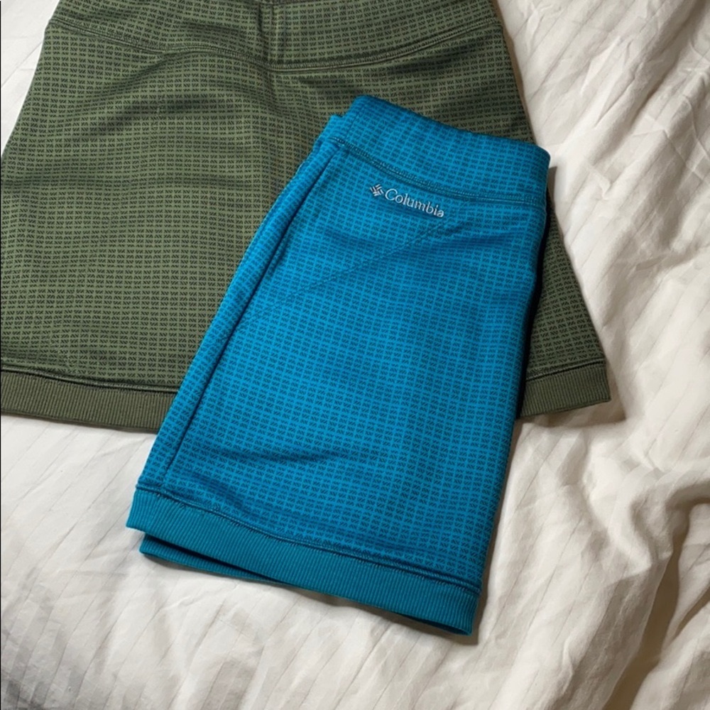 Fleece lined Columbia Sportswear mini skirt